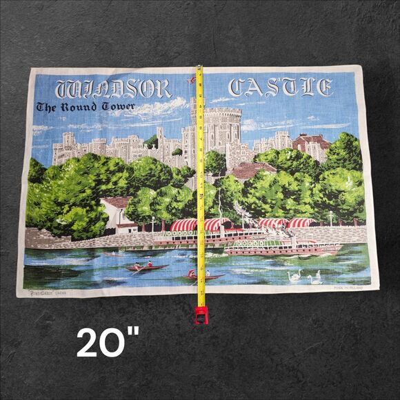 Vintage Windsor Castle Round Tower Linen Wall Hanging 31"x20" Irish Cabin - Picture 7 of 7